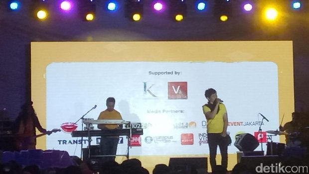Kick off Indonesia Happy / 