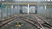 Seperti diketahui, pembangunan stasiun kereta api ini menghabiskan biaya kurang lebih sebesar Rp 160 milar dan sudah dibangun sejak Juni 2015.