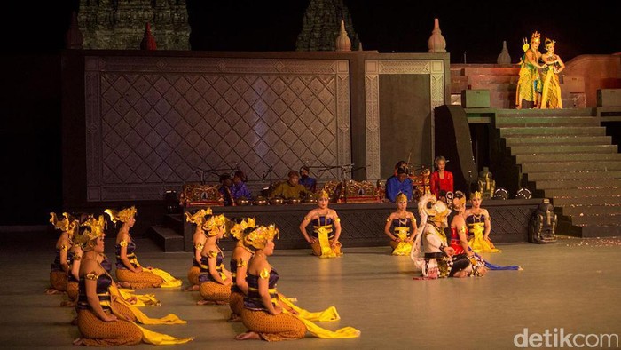 Ramayana Ballet Prambanan