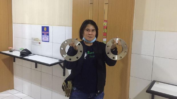 Barang bukti yang disita polisi