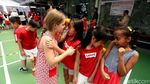 Ketika Anak-anak Bule Ikuti Lomba 17 Agustus
