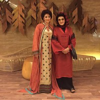 Farida merupakan ibu dari reporter dan presenter televisi kenamaan yakni Gina Sonia. Foto: Dok. Instagram