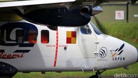 Dapur pacu pesawat buatan Bandung ini dilengkapi dengan dua mesin Pratt & Whitney Aircraft of Canada Limited PT6A-42 with masing-masing bertenaga 850 SHP dan dilengkapi dengan Hartzell 4-Blade Metal Propeller.