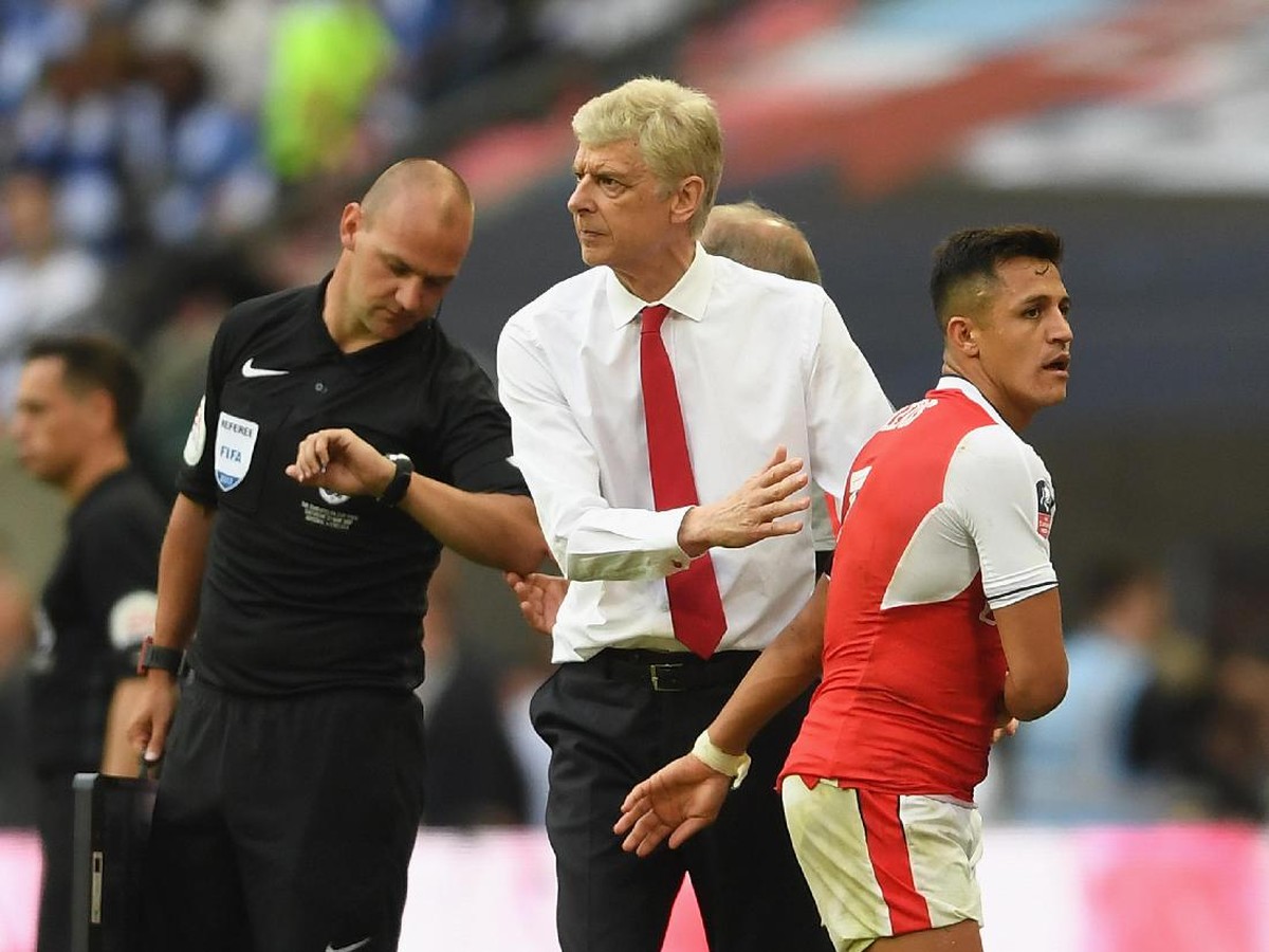 Arsene Wenger terancam kehilangan Alexis Sanchez? (Laurence Griffiths/Getty Images)