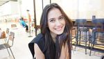 Cheers Up! Lihat Pevita Pearce Dulu Yuk!