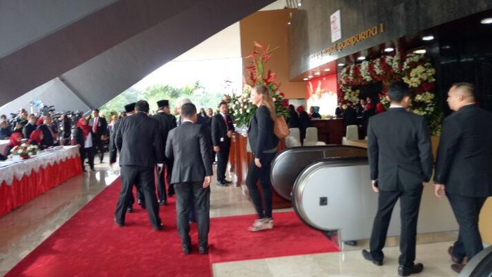 Tamu dan Perwakilan Negara Tiba di Ruangan Sidang Tahunan MPR
