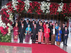 Jokowi Pakai Baju Adat Bugis, JK Pakai Blankon ke Sidang Tahunan