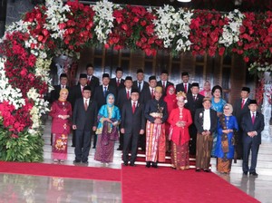 Jokowi Pakai Baju Adat Bugis, JK Pakai Blankon ke Sidang Tahunan