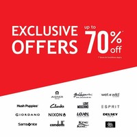Ingin beli sepatu Hush Puppies? Kunjungi mal Lotte Shopping Avenue lantai GF. Di sana, tersedia gelaran diskon dari berbagai merek, seperti Esprit, Delsey, Samsonite, Aigner, Giordano, dan Hush Puppies hingga 70%.