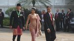 Foto: Tampil Menawan, Agus dan Annisa Pohan Ikut Upacara di Istana