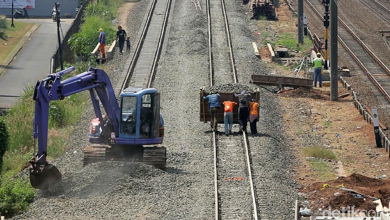 Jalur Kereta Api Ganda Lintas Selatan Jawa Selesai 2019