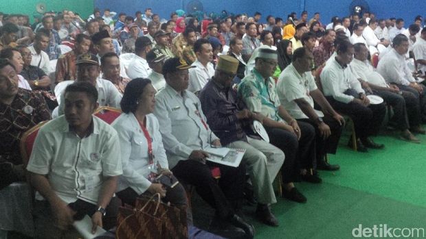 Kades di Perbatasan Keluhkan Pembangunan Pasar dan Harga Sawit