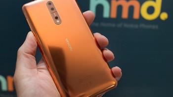 Ini warna emasnya. Foto: Pocket Lint