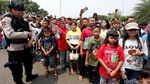 Warga Padati Monas Saksikan Upacara HUT RI
