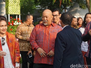 Istri Meninggal, Indro Warkop Tabah Meski Terus Menangis