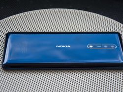 Intim dengan Ponsel Android Nokia Paling Sangar