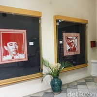  Kain perca bergambar wajah Ahok itu bersandingan dengan Proklamator Kemerdekaan RI sekaligus Presiden Pertama RI, Ir. Sukarno. (Foto: Daniel Ngantung/Wolipop)