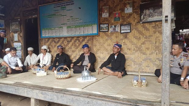 HUT ke-72 RI, Suku Baduy Baca Ikrar Setia Pancasila dan NKRI