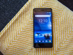 Intim dengan Ponsel Android Nokia Paling Sangar