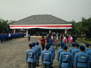 Tanpa SBY, Partai Demokrat Upacara HUT RI ke-72 di Cikeas