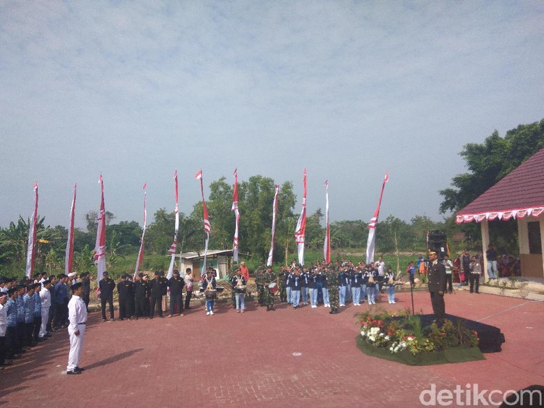 Sempat Grogi, Ali Fauzi Mantan Teroris Lancar Baca Naskah Proklamasi Sempat Grogi, Ali Fauzi Mantan Teroris Lancar Baca Naskah Proklamasi
