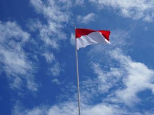 5 Contoh Teks Doa Upacara Bendera 17 Agustus 2024 yang Menyentuh