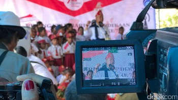 Menkominfo memberikan kata sambutan. Foto: Adi Fida Rachman/detikINET