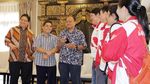 Menperin Airlangga Lepas Kontingen Wushu Menuju Sea Games 2017