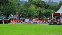 Guyuran hujan dan lapangan becek seolah tak jadi penghalang. Foto: dok. Pemkot Balikpapan