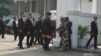 SBY dan Bu Ani disambut Seskab Pramono Anung. Foto: Bagus Prihantoro Nugroho/detikcom