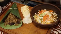 Sederhana tapi rasanya sedap! Nasi goreng kambing racikan chef Nurrohman dari The Mayflower Executive Apartements ini bisa Anda cicip di Sailendra Restaurant Hotel JW Marriott Jakarta. (Foto: detikFood)