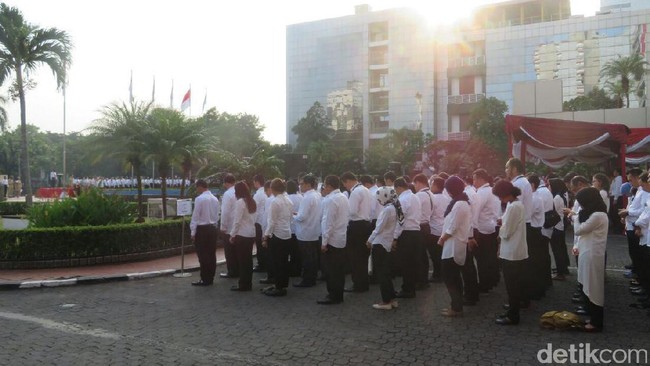 Pantau Terus! BUMN Buka Lowongan Besar-besaran Tahun Ini