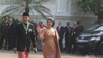 Foto: Tampil Menawan, Agus dan Annisa Pohan Ikut Upacara di Istana