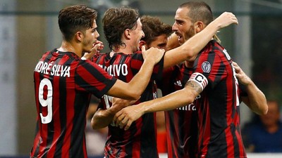 Pesta Setengah Lusin Gol Milan