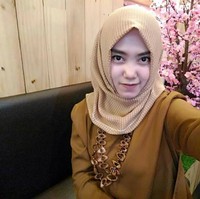 Jojo kini tampil lebih manis dan anggun dengan berjilbab.Foto: Dok. Instagram