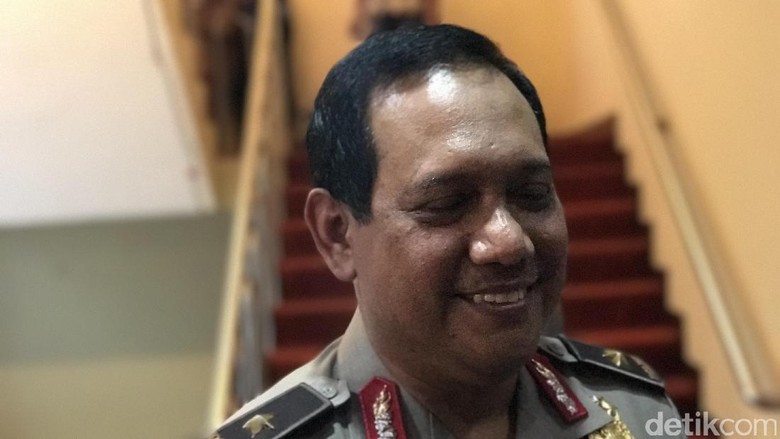 Polri Usul Kemenag Buat Aturan Bisnis Travel Haji dan Umrah Polri Usul Kemenag Buat Aturan Bisnis Travel Haji dan Umrah