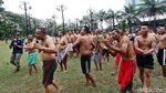 Ada Lomba Panjat Bambu di DPR, Apa Hadiahnya?