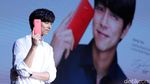 Aksi Gong Yoo Sapa Penggemar di Taiwan