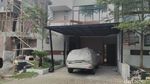 Foto: Ini Penampakan Rumah Adik Bos First Travel di Jaksel