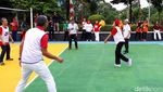 Serunya Sri Mulyani Main Voli, Catur hingga Panahan