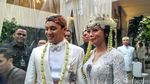 Resmi Menikah! Ini Momen Bahagia Moreno Soeprapto dan Noorani Sukardi