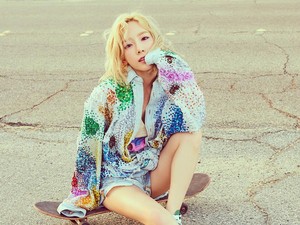 Salah Paham soal Kecelakaan, Taeyeon SNSD Minta Maaf