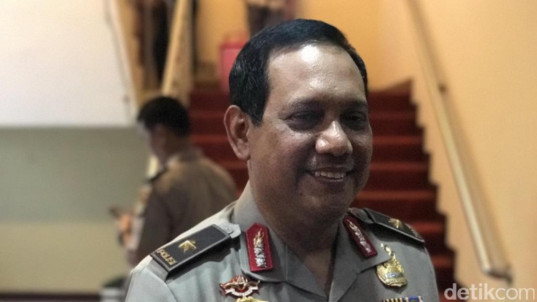 Polri: Ajudan Novanto Hanya Laksanakan Tugas, Tak Ada Urusan Lain Polri: Ajudan Novanto Hanya Laksanakan Tugas, Tak Ada Urusan Lain