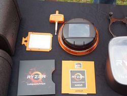 Unboxing AMD Threadripper, Prosesor Bertenaga 32 Core