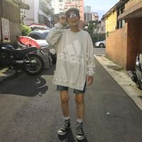 Kenalan dengan Moon Lin, Nenek 88 Tahun yang Lebih Stylish dari Kamu