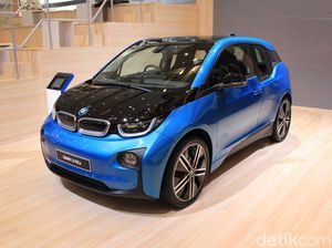 Daripada Nunggu Regulasi Mobil Listrik, Kenapa Tidak dari Sekarang?