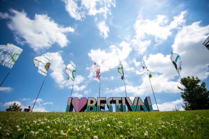 Dari Stars & Rabbit Hingga Bag Riders Akan Tampil di Bestival Bali