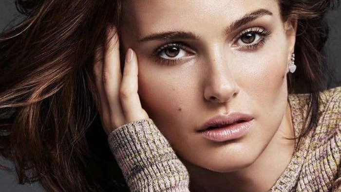 Cindy Crawford Kumpulan penampilan Cindy Crawford dari bertahun-tahun lalu.