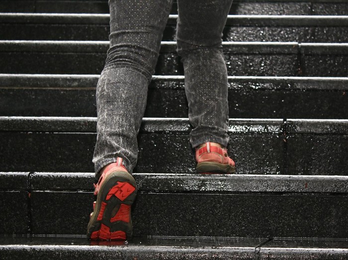 Boleh saja olahraga saat menstruasi, asal lebih dijaga kebersihan area kewanitaan. (Foto: thinkstock) Boleh saja olahraga saat menstruasi, asal lebih dijaga kebersihan area kewanitaan. (Foto: thinkstock)