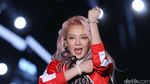 Lirikan Maut Hyoyeon SNSD di Atas Panggung